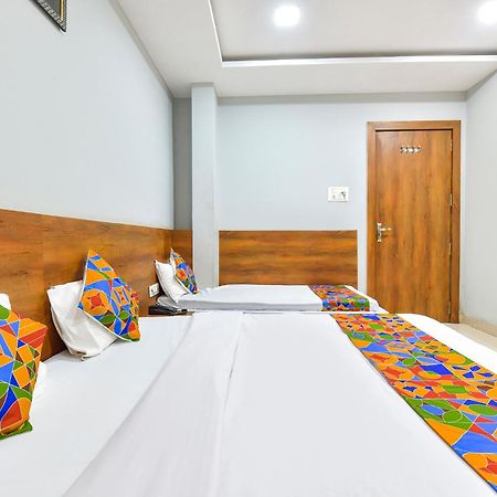 Fabhotel Raghumani Palace Ujjain Eksteriør billede
