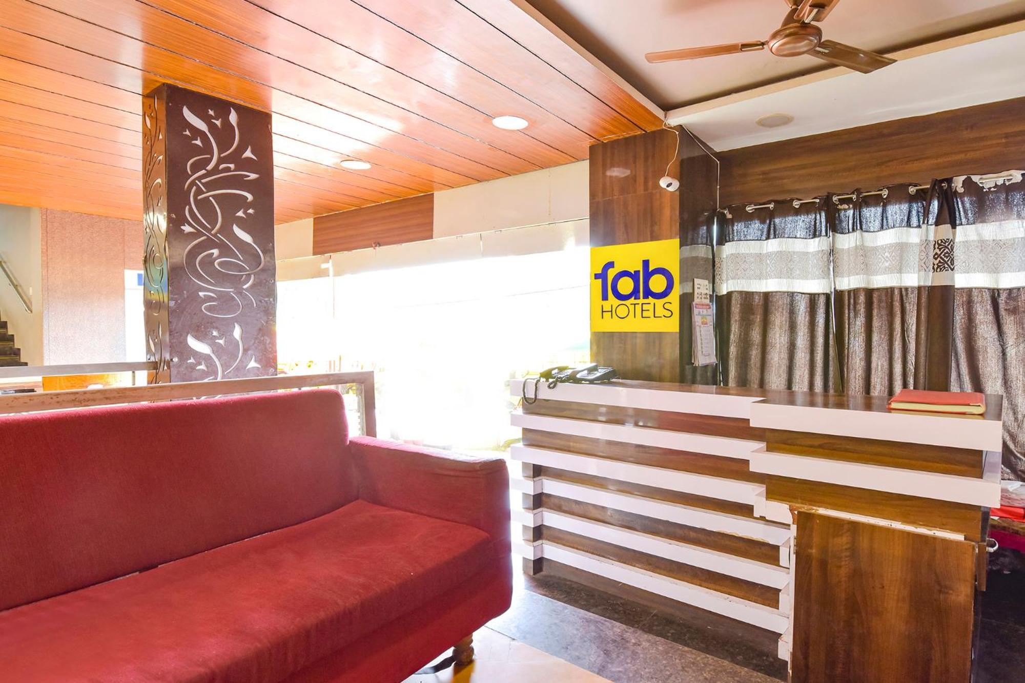 Fabhotel Raghumani Palace Ujjain Eksteriør billede